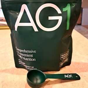 AG1 Athletic Greens Daily Nutrition Powder Pouch New and Sealed and Scoop